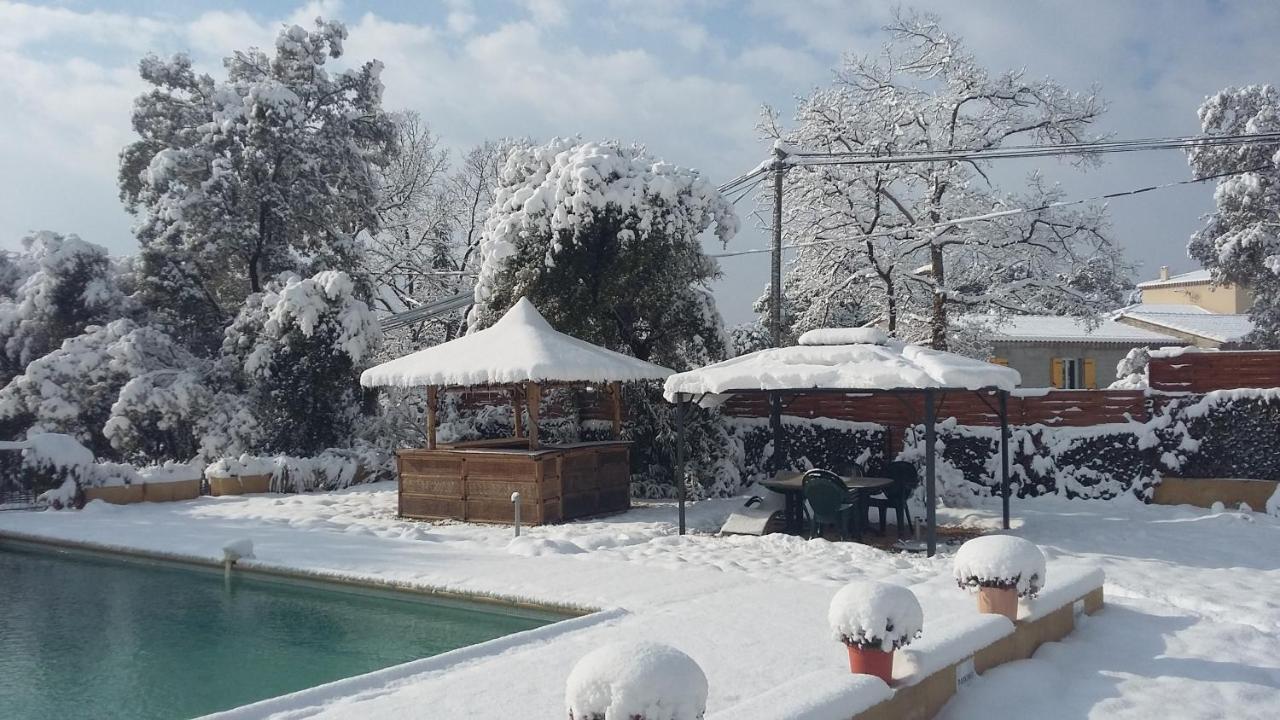 Bed and Breakfast La Maison De Jenny Сен-Бонне-де-Монтору Екстер'єр фото